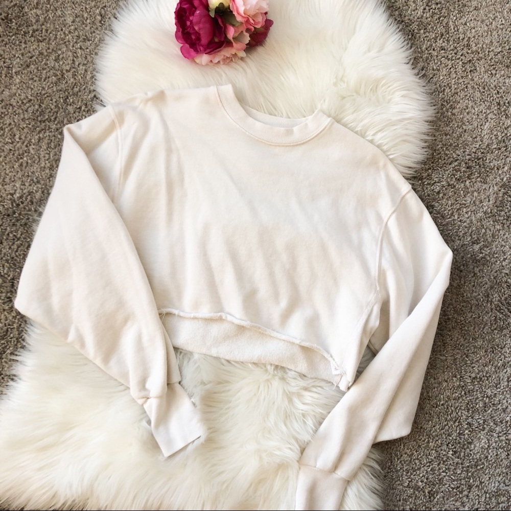Good American cropped sweatshirt, brand new - Picture 3 of 3